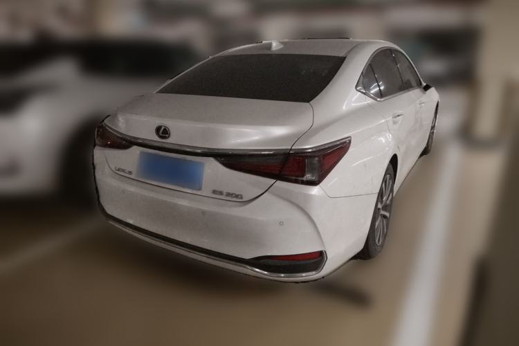 Used Lexus ES 2020 200 Excellence Edition Exterior 5