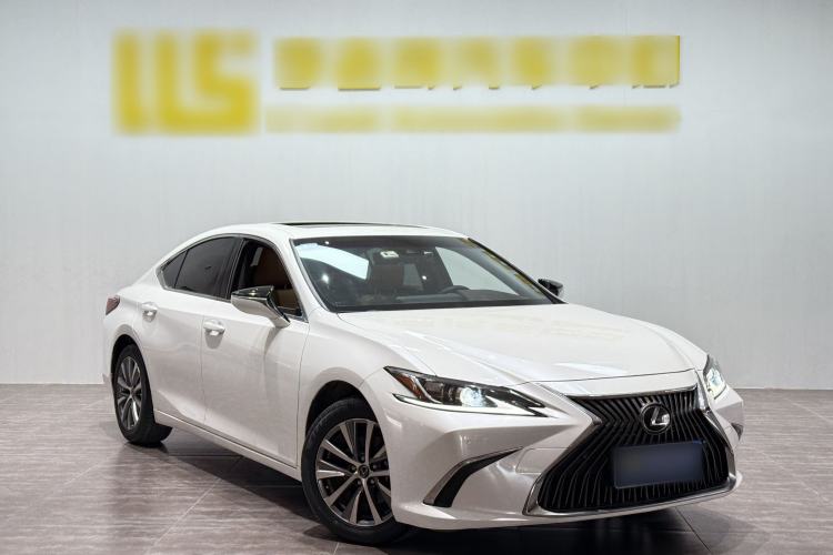 Used Lexus ES 2020 260 Excellence Edition Exterior 5