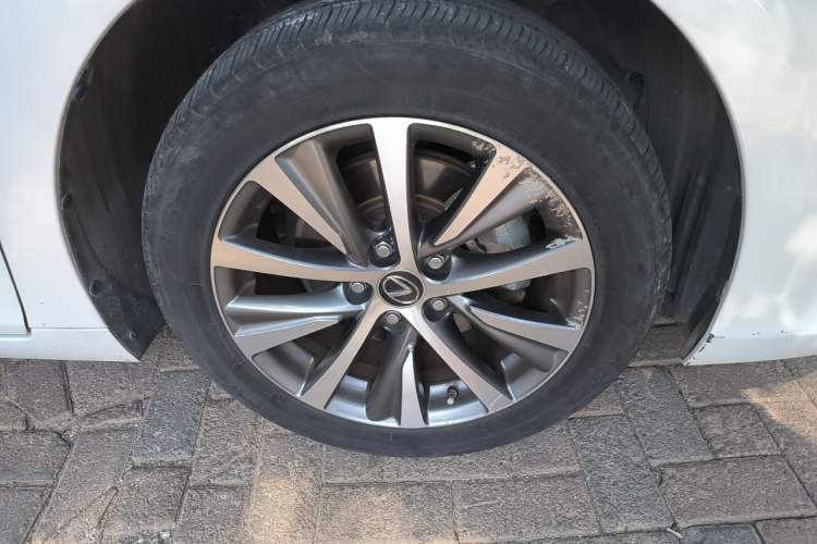 Used Lexus ES 2020 200 Excellence Edition Exterior 7