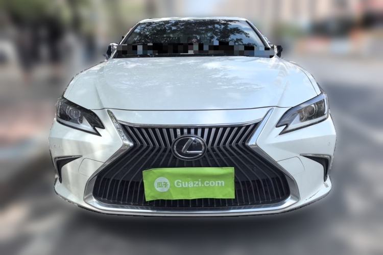 Used Lexus ES 2020 200 Excellence Edition Front