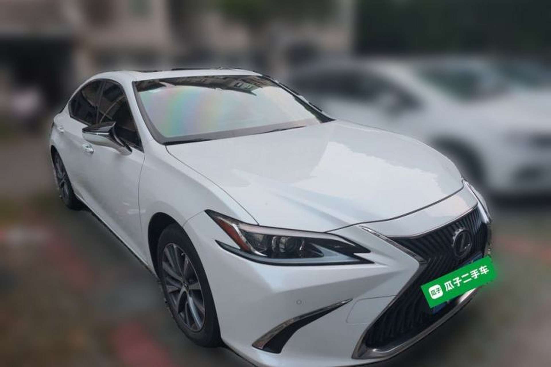 Used Lexus ES 2020 200 Excellence Edition Front Right 45 Deg