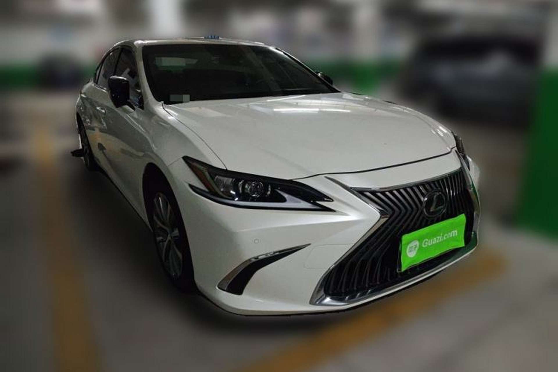 Used Lexus ES 2020 200 Excellence Edition Front Right 45 Deg