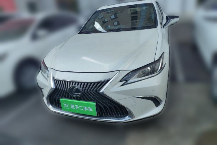 Used Lexus ES 2020 200 Excellence Edition Front