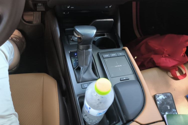 Used Lexus ES 2020 200 Excellence Edition Gear Lever