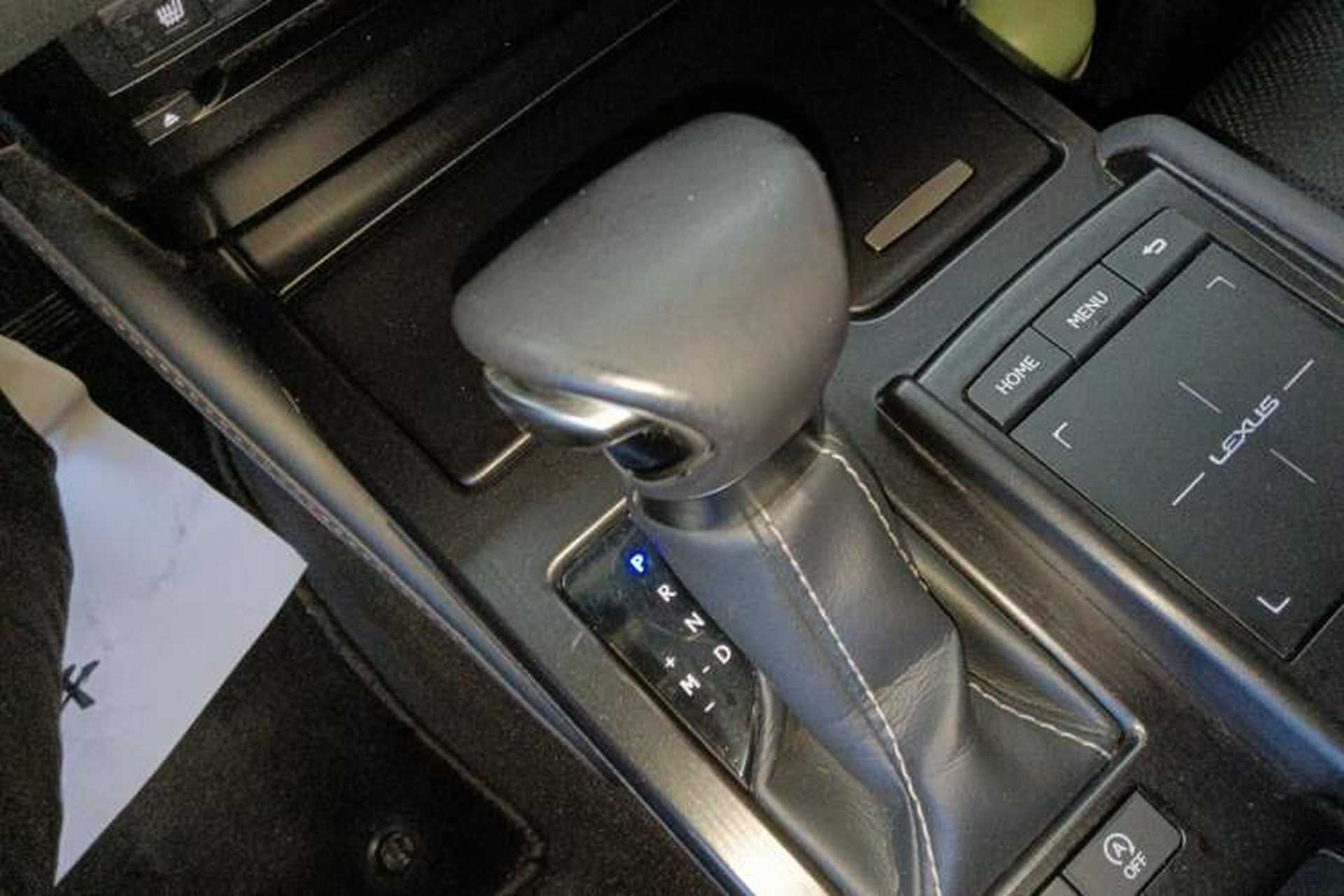 Used Lexus ES 2020 200 Excellence Edition Gear Lever