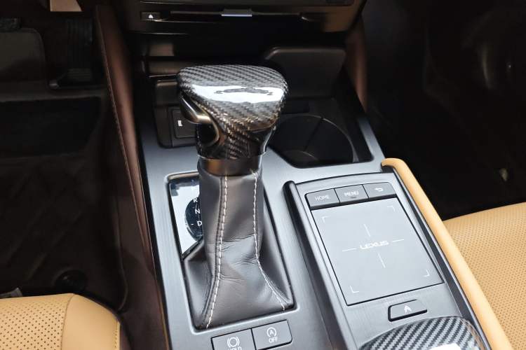 Used Lexus ES 2020 260 Excellence Edition Gear Lever