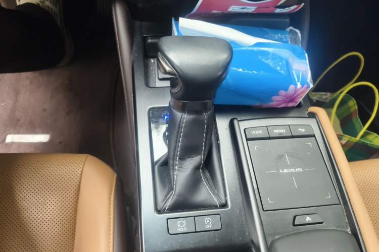 Used Lexus ES 2020 200 Excellence Edition Gear Lever