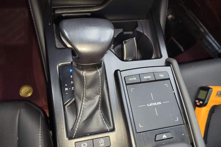 Used Lexus ES 2020 200 Excellence Edition Gear Lever