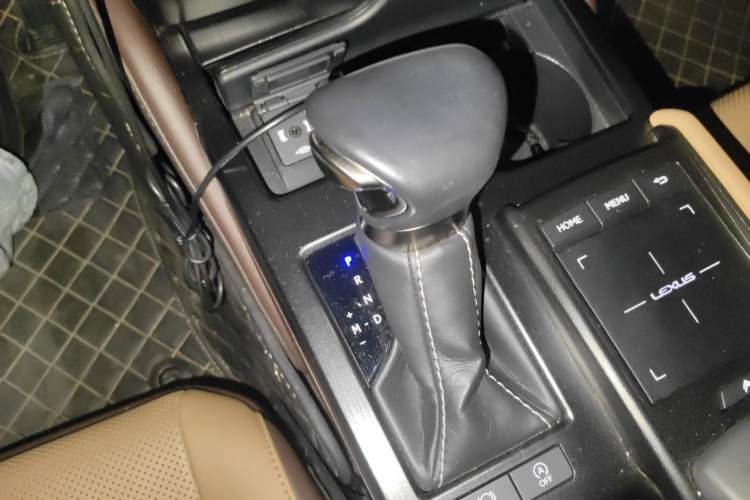 Used Lexus ES 2020 200 Excellence Edition Gear Lever