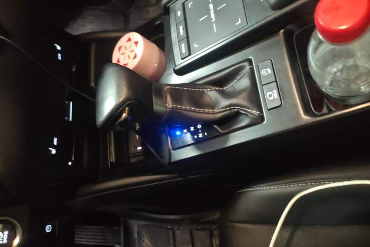 Used Lexus ES 2020 200 Excellence Edition Gear Lever