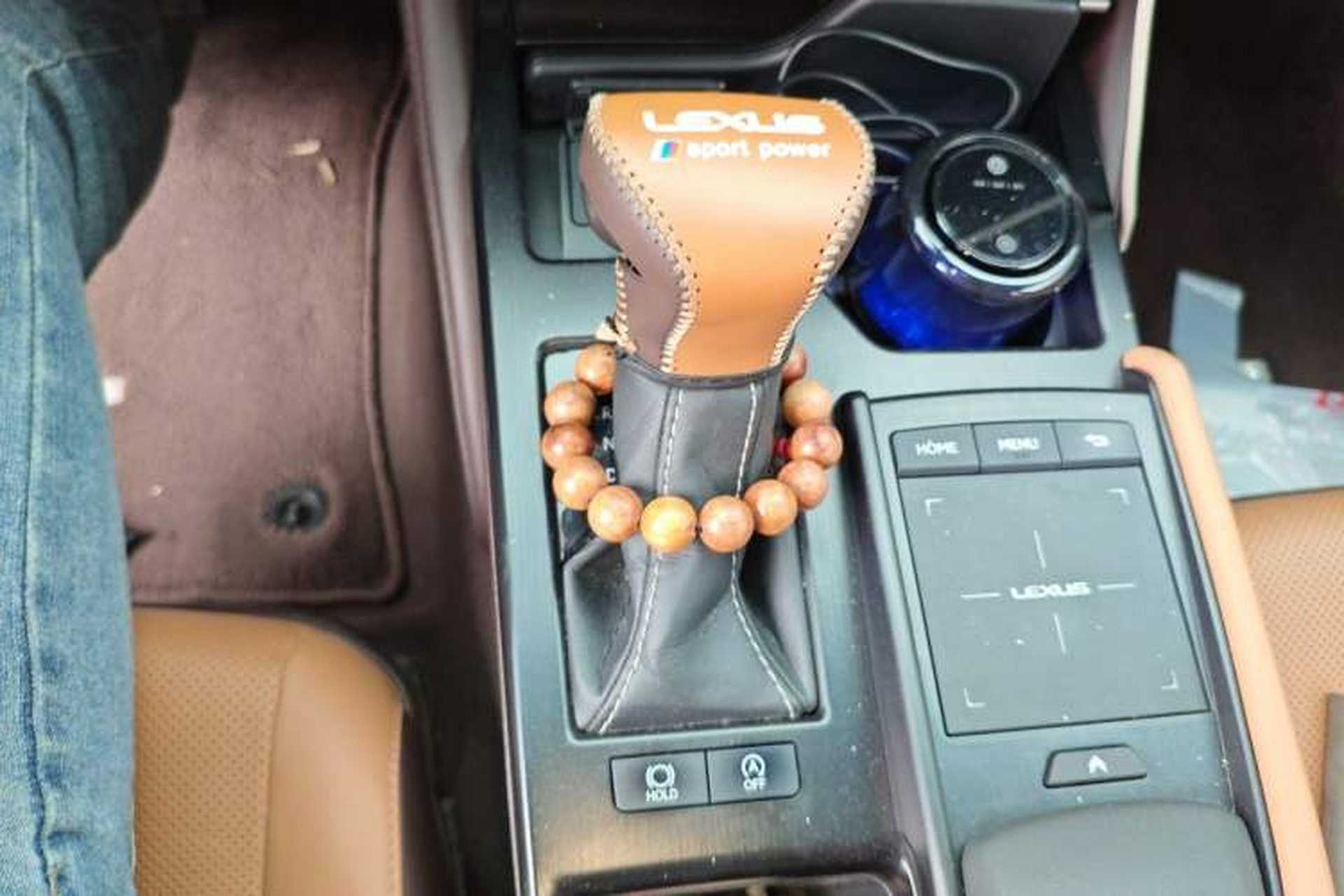Used Lexus ES 2020 200 Excellence Edition Gear Lever