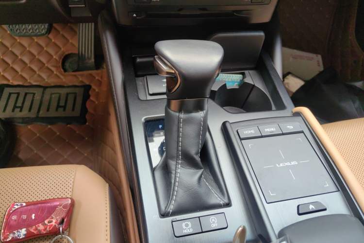 Used Lexus ES 2020 200 Excellence Edition Gear Lever