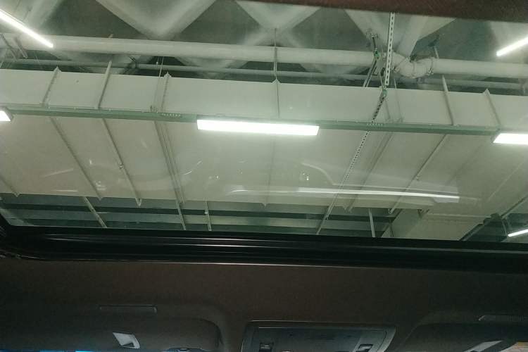 Used Lexus ES 2020 300h Premier Edition Headliner