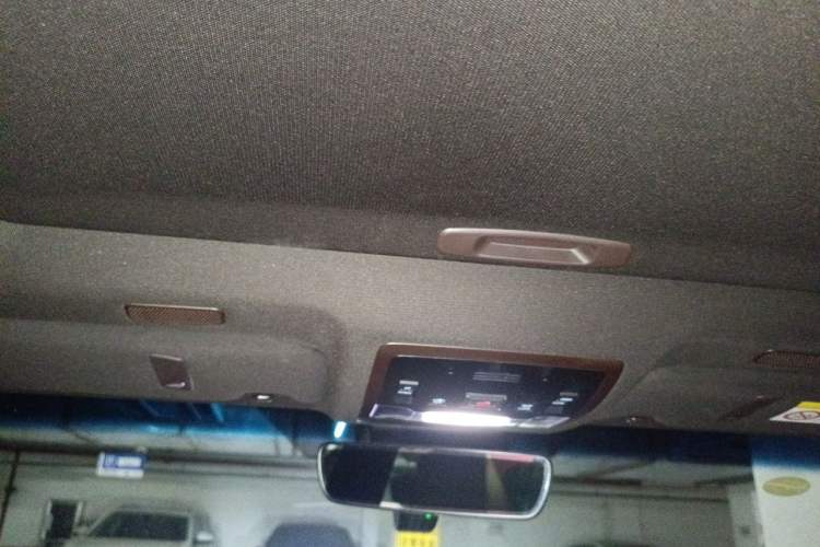 Used Lexus ES 2020 200 Excellence Edition Headliner