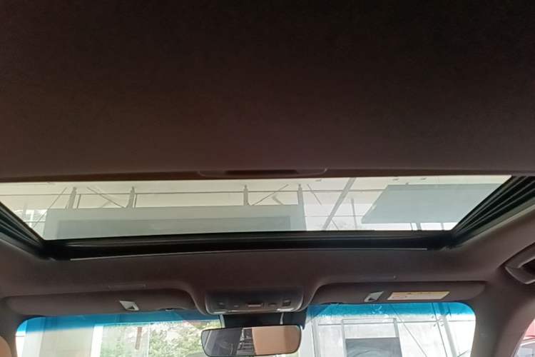 Used Lexus ES 2020 300h Premier Edition Headliner