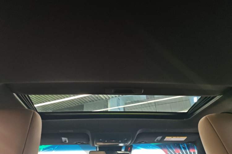 Used Lexus ES 2020 200 Excellence Edition Headliner