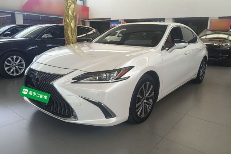Used Lexus ES 2020 300h Premier Edition Guazi used car, China used car export, Used car for sale, Used cars, Cheapest cars for sale