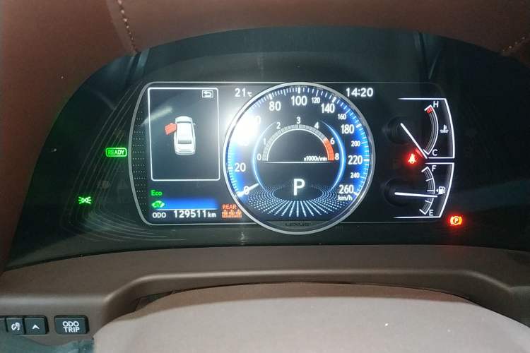 Used Lexus ES 2020 300h Premier Edition Instrument Cluster