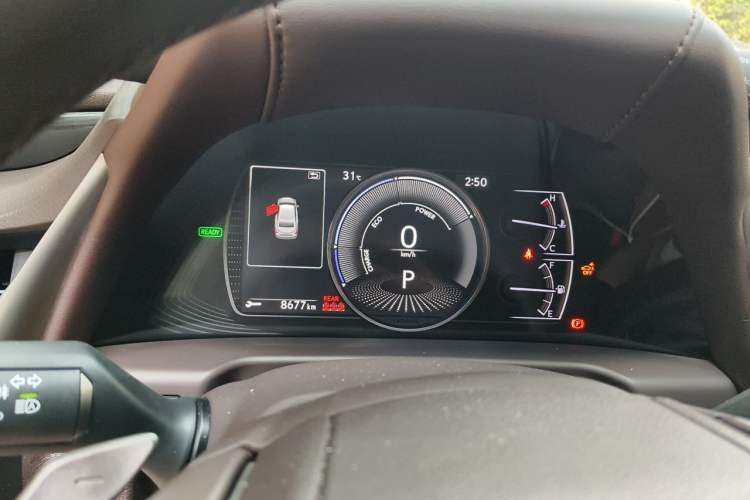 Used Lexus ES 2020 300h Premier Edition Instrument Cluster