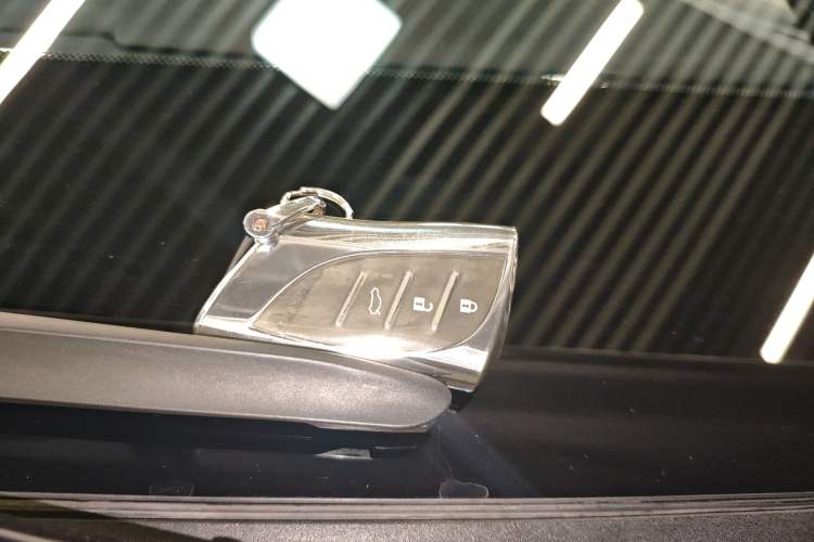 Used Lexus ES 2020 200 Excellence Edition Interior 1