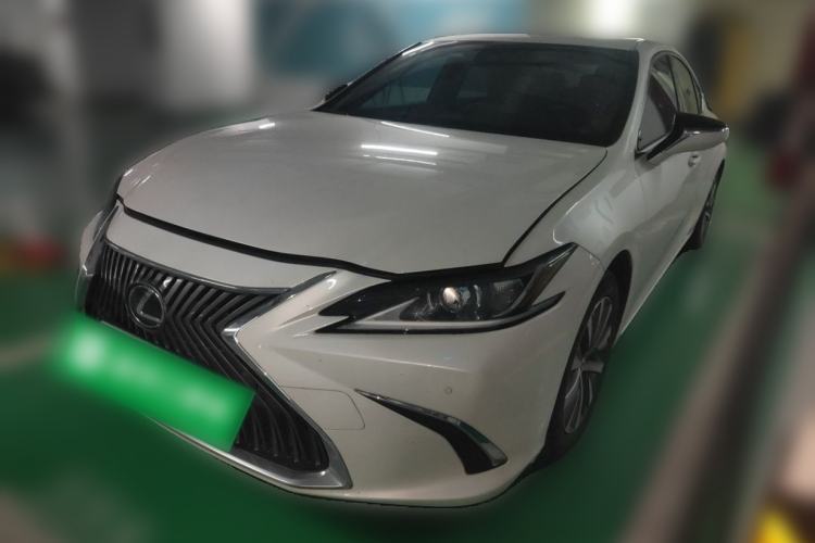 Used Lexus ES 2020 200 Excellence Edition Guazi used car, China used car export, Used car for sale, Used  cars, Cheapest cars for sale