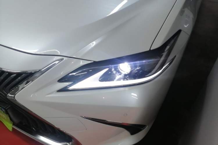 Used Lexus ES 2020 200 Excellence Edition Left Front Headlight