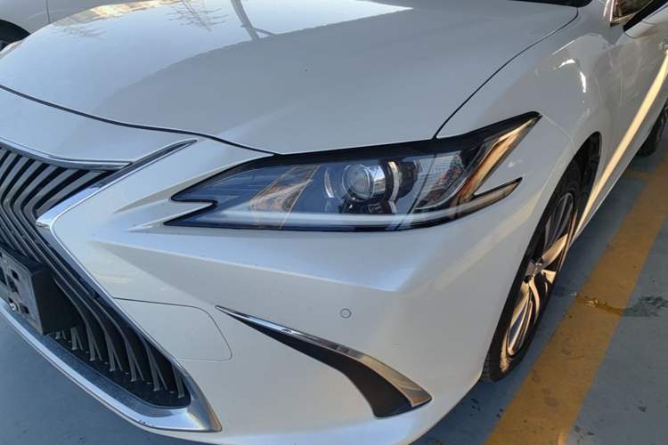 Used Lexus ES 2020 200 Excellence Edition Left Front Headlight