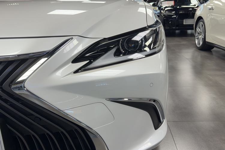 Used Lexus ES 2020 200 Excellence Edition Left Front Headlight