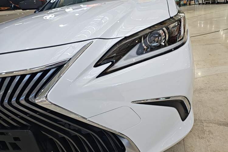 Used Lexus ES 2020 200 Excellence Edition Left Front Headlight