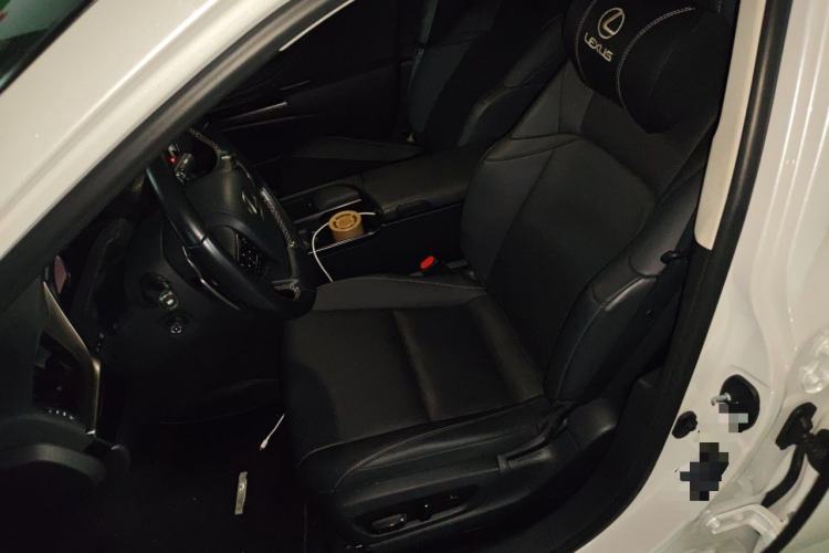 Used Lexus ES 2020 200 Excellence Edition Left Front Seat