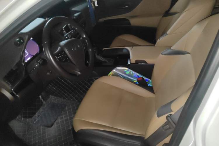 Used Lexus ES 2020 200 Excellence Edition Left Front Seat