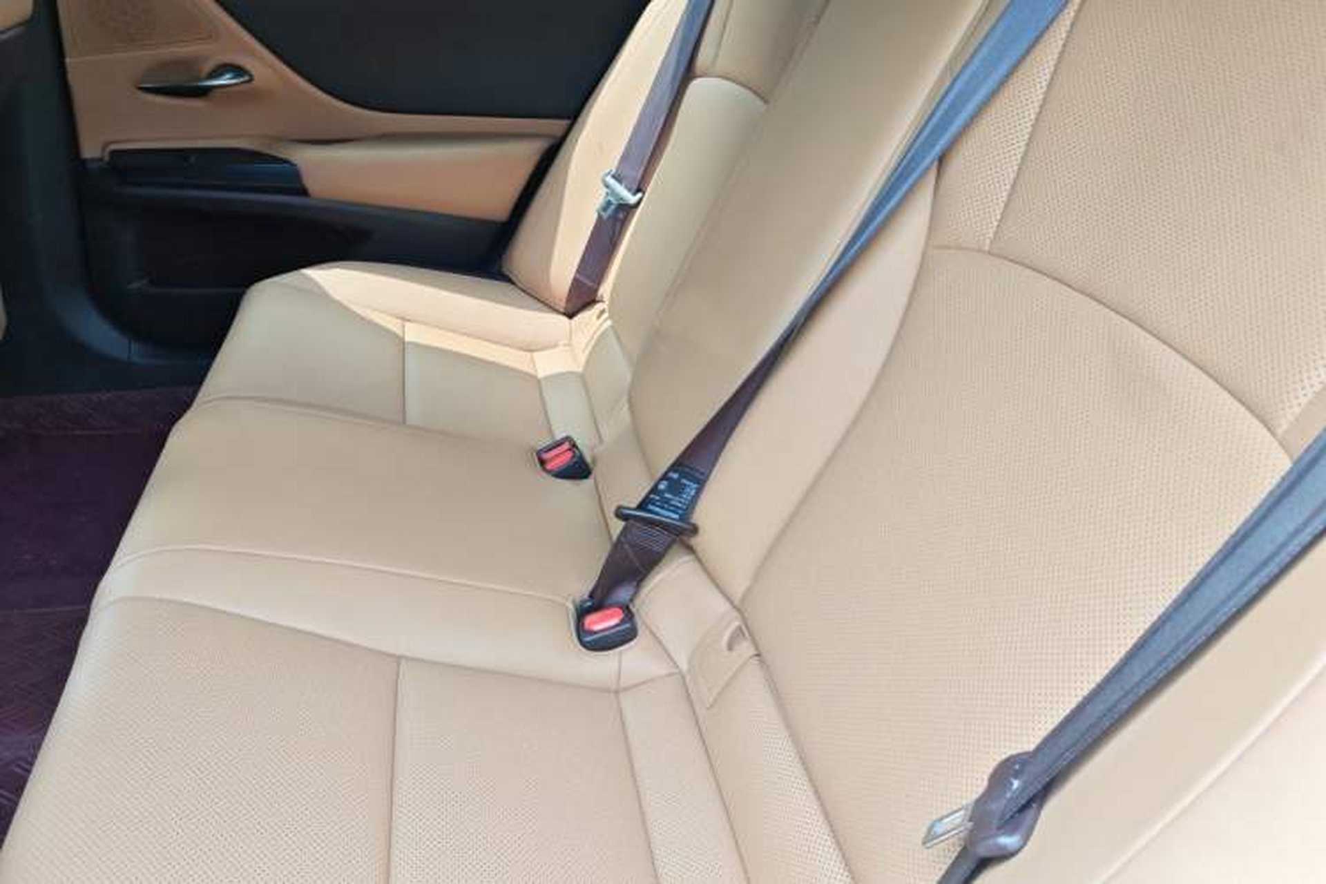 Used Lexus ES 2020 200 Excellence Edition Left Rear Seat