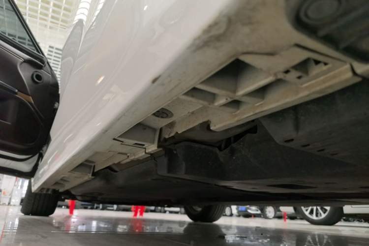 Used Lexus ES 2020 200 Excellence Edition Left Side Sill