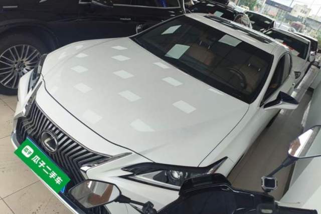 Lexus ES 2020 200 Excellence Edition de segunda mano