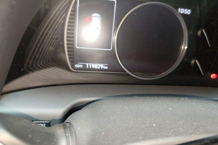 Used Lexus ES 2020 200 Excellence Edition Odometer Close Up