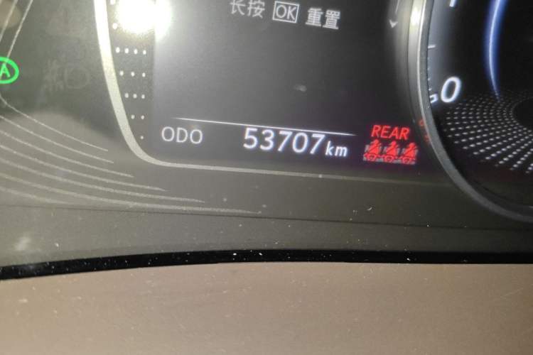Used Lexus ES 2020 200 Excellence Edition Odometer Close Up