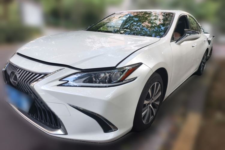 Used Lexus ES 2020 200 Excellence Edition Guazi used car, China used car export, Used car for sale, Used  cars, Cheapest cars for sale