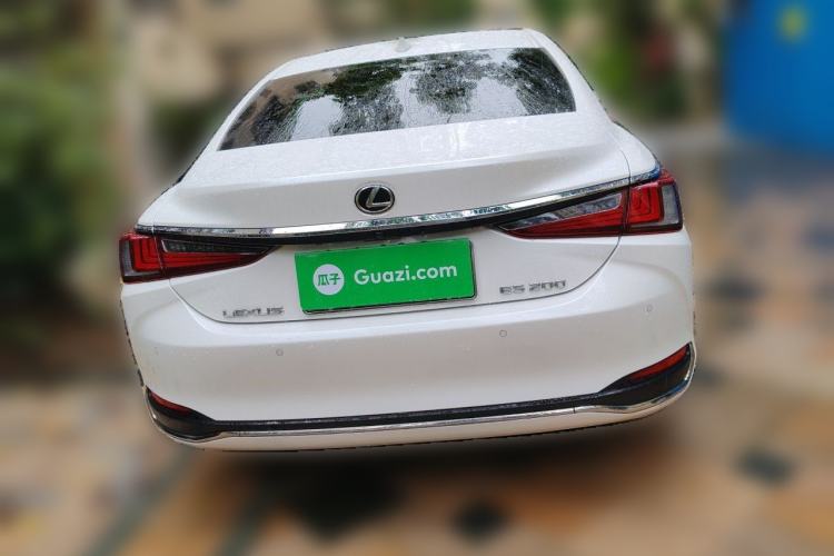 Used Lexus ES 2020 200 Excellence Edition Rear