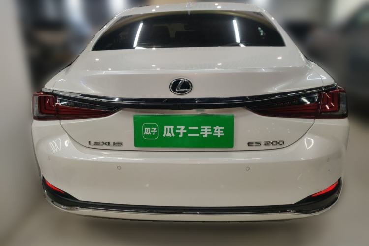 Used Lexus ES 2020 200 Excellence Edition Rear