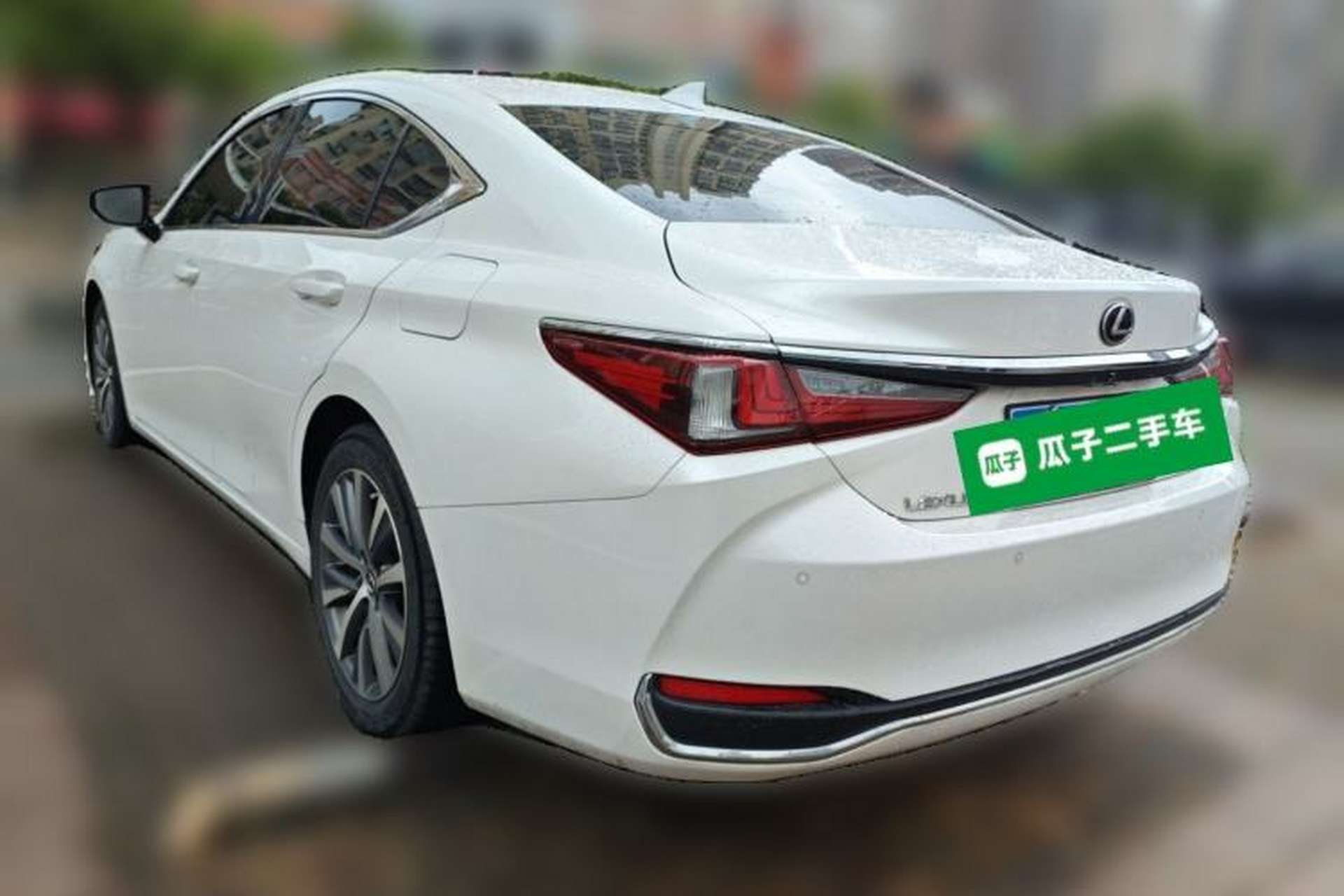 Used Lexus ES 2020 200 Excellence Edition Rear Left 45 Deg