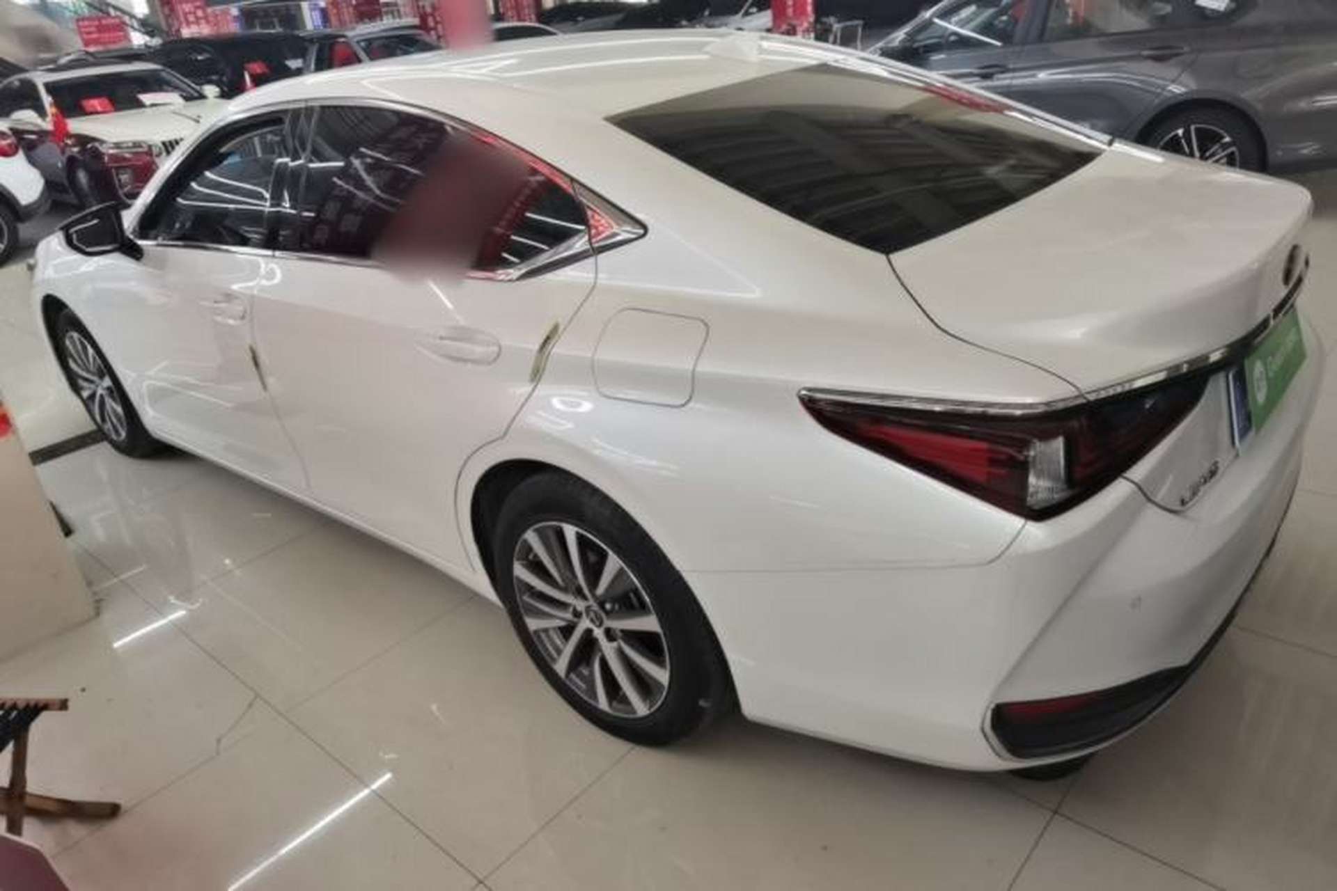 Used Lexus ES 2020 200 Luxury Edition Rear Left 45 Deg