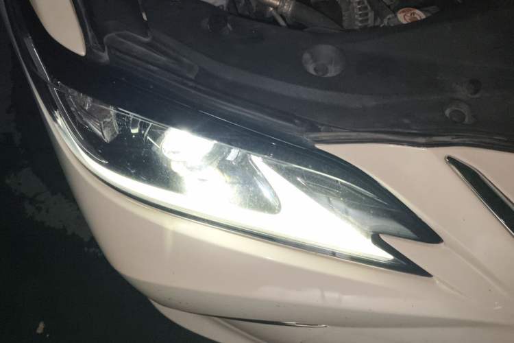 Used Lexus ES 2020 200 Luxury Edition Right Front Headlight