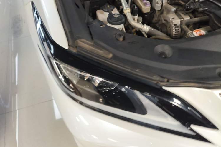 Used Lexus ES 2020 200 Excellence Edition Right Front Headlight