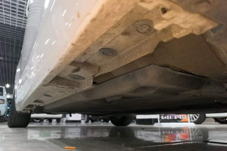 Used Lexus ES 2020 200 Excellence Edition Right Side Sill