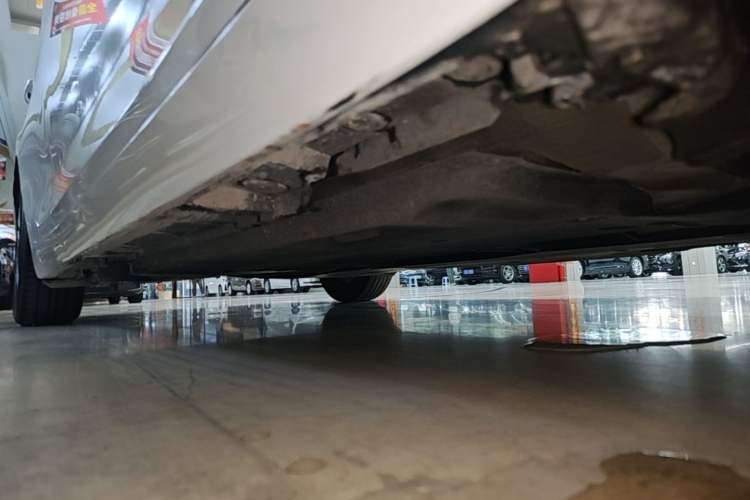 Used Lexus ES 2020 200 Excellence Edition Right Side Sill