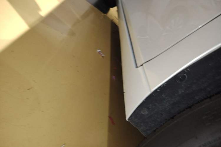Used Lexus ES 2020 260 Excellence Edition Right Side Sill
