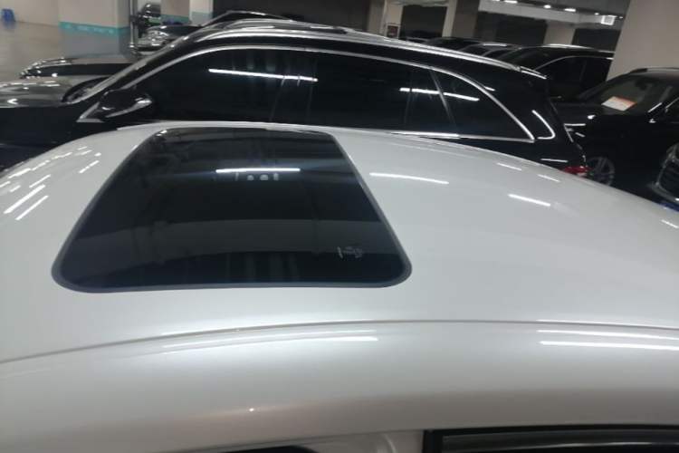 Used Lexus ES 2020 200 Excellence Edition Roof