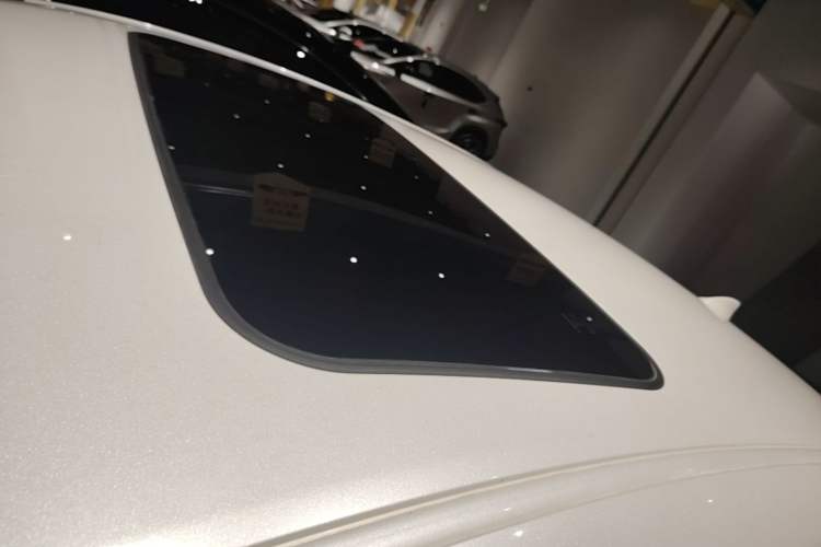 Used Lexus ES 2020 260 Excellence Edition Roof