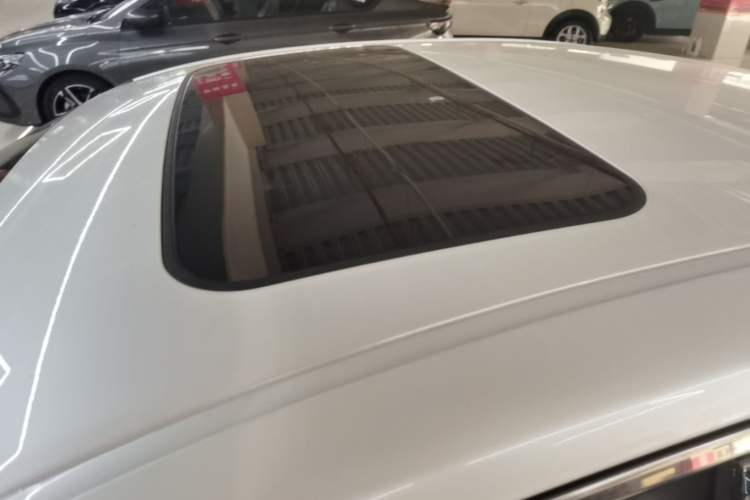 Used Lexus ES 2020 200 Luxury Edition Roof