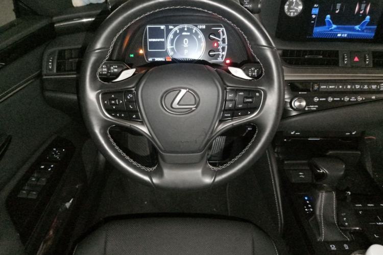 Used Lexus ES 2020 200 Excellence Edition Steering Wheel